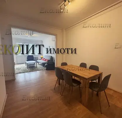 Снимка 3 — Двустаен апартамент с две тераси в Медицинска академия, София
