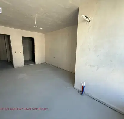Photo 5 — Three-room apartment with two terraces in Mladost 4, Sofia
