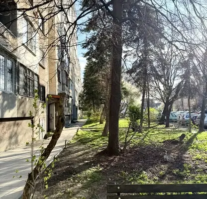 Снимка 2 — Тристаен апартамент в София, Надежда 1