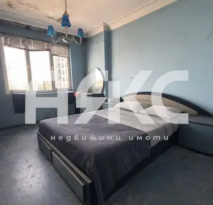 Снимка 5 — Двустаен апартамент 76 кв.м в Оборище с потенциал за преустройство
