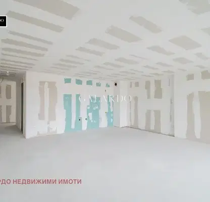 Снимка 3 — Просторен 4-стаен апартамент в Оборище с гледка към Витоша