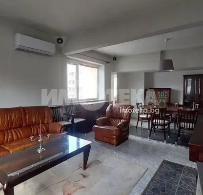 Photo 2 — 2-bedroom apartment in Sofia, Oborishte