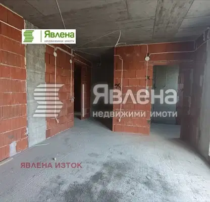 Снимка 3 — Четиристаен апартамент с две тераси в Овча купел 1, София
