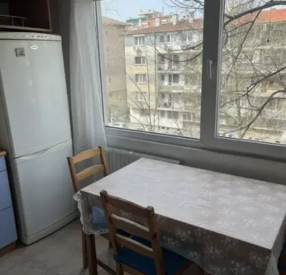 Снимка 4 — Двустаен апартамент с два балкона в Подуяне, София