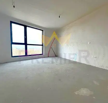 Снимка 4 — Двустаен апартамент с тераса в Полигона, София
