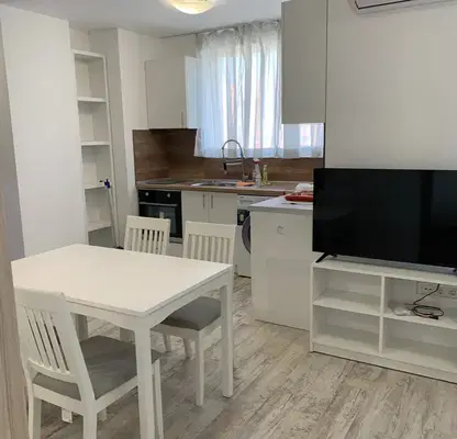 Photo 3 — 3-bedroom apartment in Sofiya, Studentski Grad