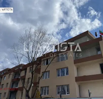 Снимка 3 — Двустаен апартамент с тераса в кв. Витоша, София