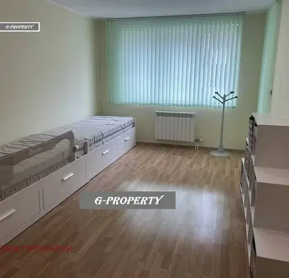 Снимка 4 — Тристаен апартамент на 3-ти етаж във Витоша, София
