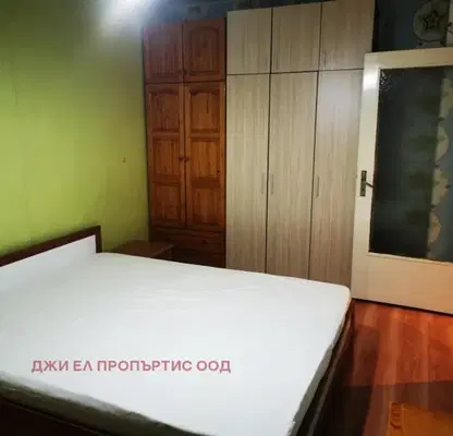 Снимка 5 — Двустаен апартамент с тераса в Връбница 2, София