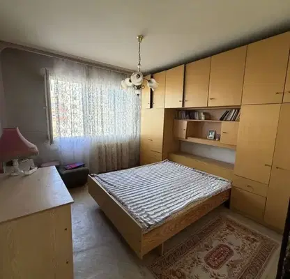 Снимка 3 — Тристаен апартамент в Връбница 2 с две тераси