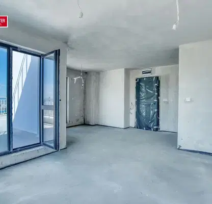 Снимка 4 — Двустаен апартамент с голяма тераса в Киноцентъра III, София