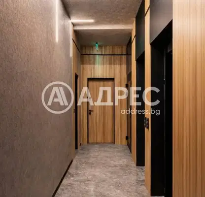 Снимка 2 — Двустаен апартамент в Зона Б-5 с тераса и асансьор