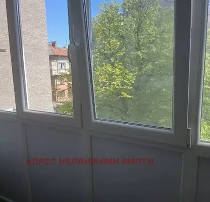 Снимка 4 — Двустаен апартамент в Стара Загора, Център