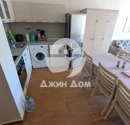Снимка 4 — Тристаен апартамент в Бургас, Свети Влас