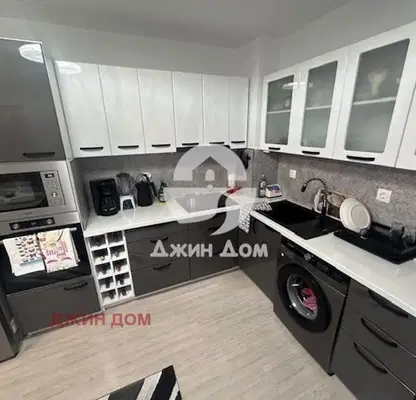 Снимка 3 — Тристаен апартамент в Бургас, Свети Влас