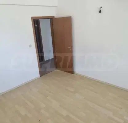Снимка 5 — Тристаен апартамент в Бургас, Свети Влас