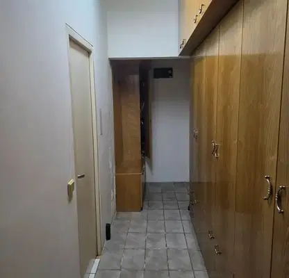 Снимка 2 — Двустаен апартамент в Ловеч, Троян