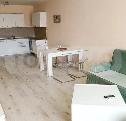 Снимка 3 — Двустаен апартамент с голяма тераса в Аспарухово, Варна