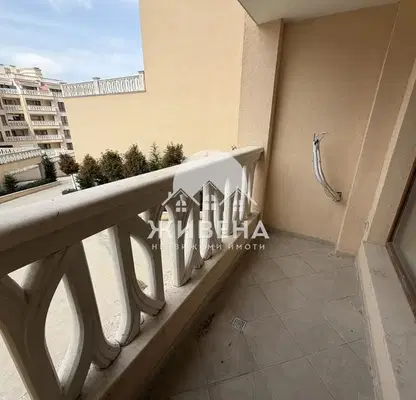 Снимка 5 — Двустаен апартамент с тераса в Аспарухово, Варна