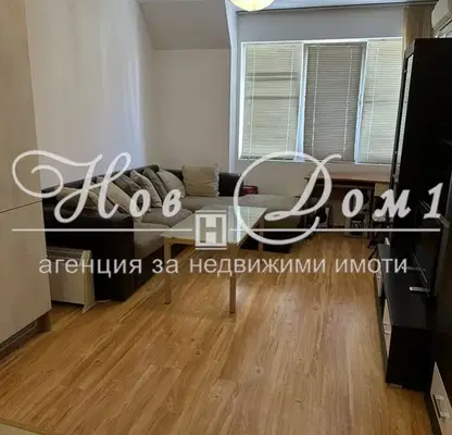 Снимка 2 — Двустаен апартамент до Автогара във Варна с тераса