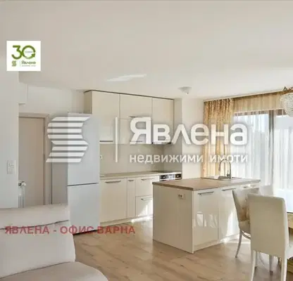Photo 3 — 4-bedroom apartment in Varna, Briz