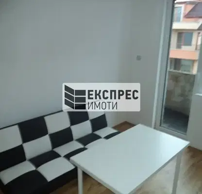 Снимка 2 — Многостаен апартамент 4 стаи в Център, Варна с тераси
