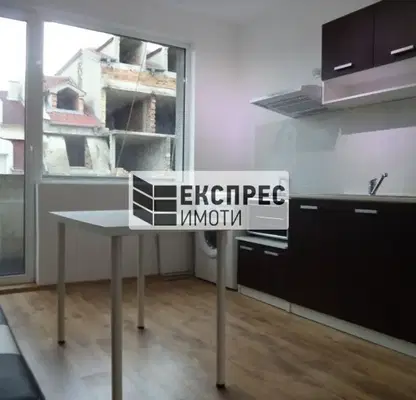 Снимка 3 — Многостаен апартамент 4 стаи в Център, Варна с тераси