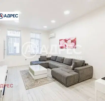 Photo 3 — 3-bedroom apartment in Varna, Centyr