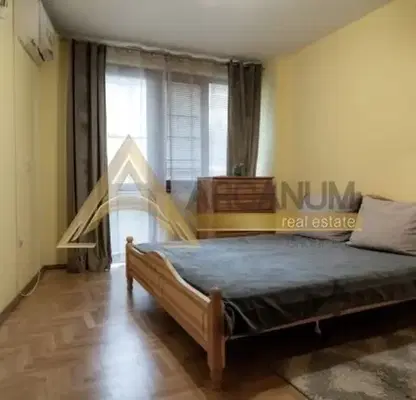 Photo 5 — 3-bedroom apartment in Varna, Centyr