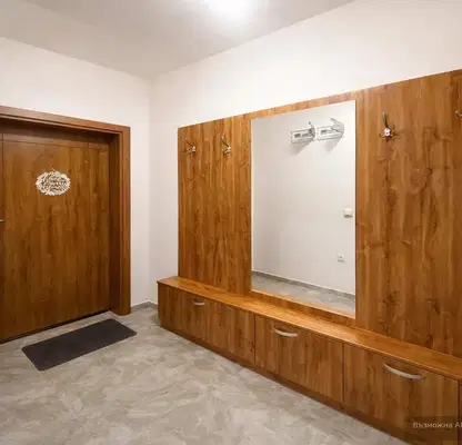 Снимка 5 — Двустаен апартамент в Галата, Варна с паркомясто