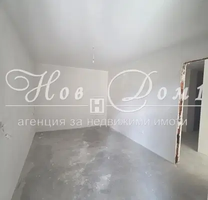 Снимка 5 — Двустаен апартамент с тераса в ХЕИ, Варна