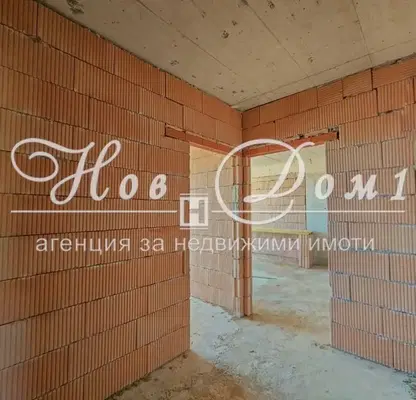 Снимка 4 — 3-стаен апартамент с панорамна тераса в Кайсиева градина, Варна