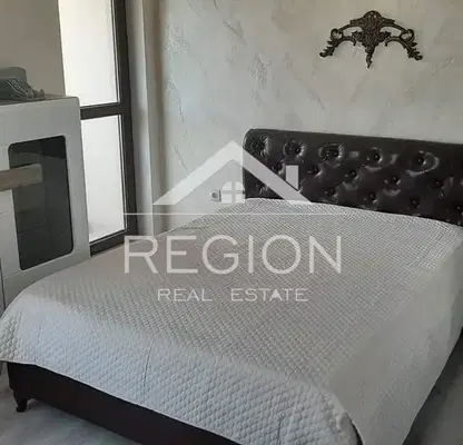 Снимка 5 — Тристаен апартамент на 5-ти етаж в Колхозен пазар, Варна
