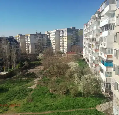Снимка 5 — Тристаен апартамент с тераса в ХЕИ, Варна