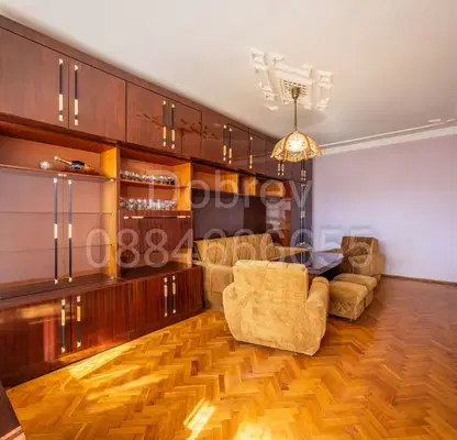 Photo 2 — 4-bedroom apartment in Varna, Levski 1