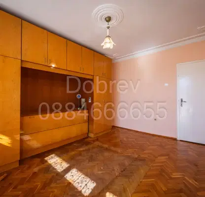 Photo 4 — 4-bedroom apartment in Varna, Levski 1