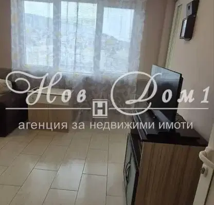 Снимка 2 — Двустаен апартамент в Левски, Варна с тераса