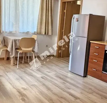 Снимка 4 — Двустаен апартамент с две бани в м-т Ален мак, Варна