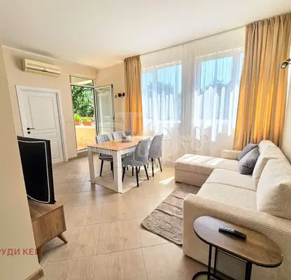 Photo 5 — Two-room apartment with balcony in m-t Alen mak, Varna