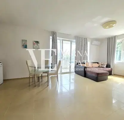 Photo 5 — 2-bedroom apartment in Varna, Evksinograd