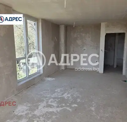 Снимка 4 — Тристаен апартамент в м-т Пчелина, Варна с паркомясто