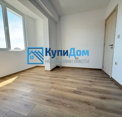 Снимка 2 — Двустаен апартамент в Младост 1 с тераса във Варна