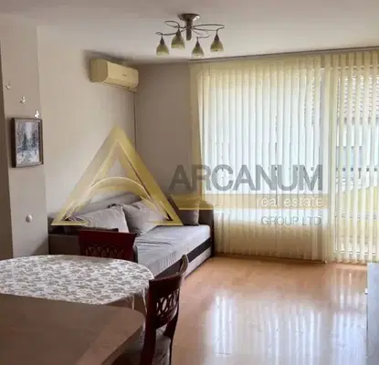 Снимка 5 — Двустаен апартамент с тераса до Окръжна болница във Варна
