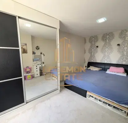 Photo 4 — 3-bedroom apartment in Varna, Pogrebi