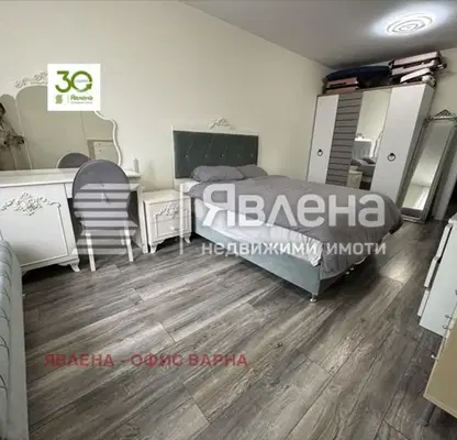 Снимка 5 — Двустаен апартамент с морска панорама в Свети Никола, Варна