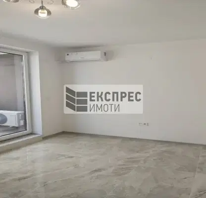 Снимка 4 — Двустаен апартамент в Трошево с паркомясто в затворен комплекс