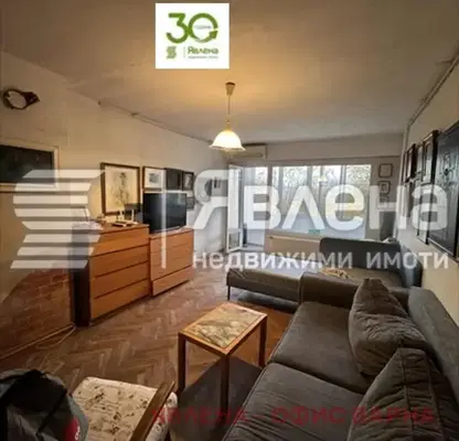 Снимка 5 — Тристаен апартамент във Варна, Трошево