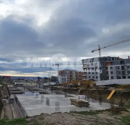 Снимка 2 — Двустаен апартамент в кв. Владислав Варненчик с веранда