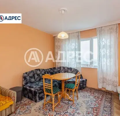 Снимка 2 — Тристаен апартамент във Варна, Владислав Варненчик с изолация