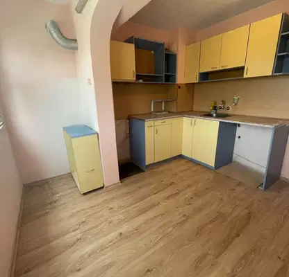 Photo 2 — Two-room apartment with panoramic terrace in Vladislav Varnenchik, Varna